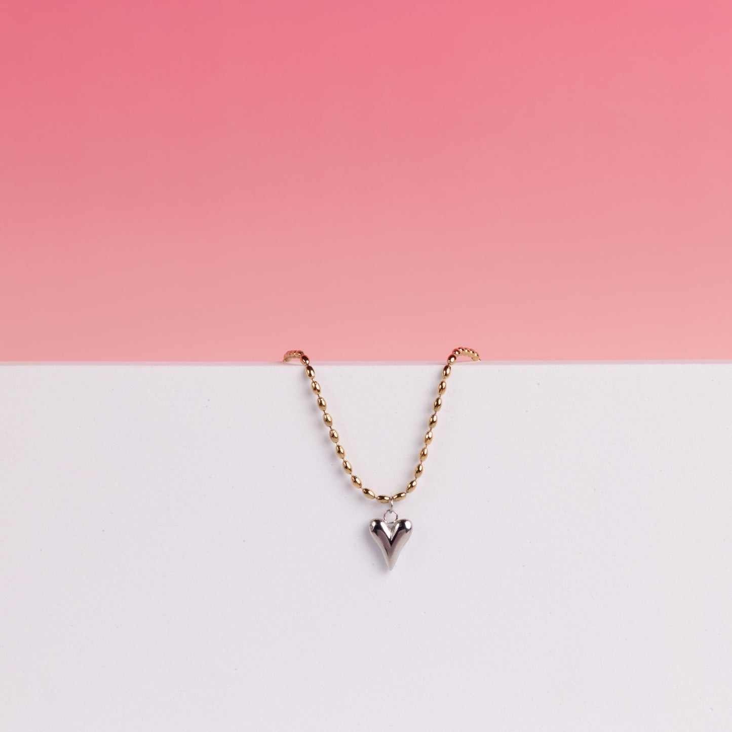 Silver Heart Golden Kette